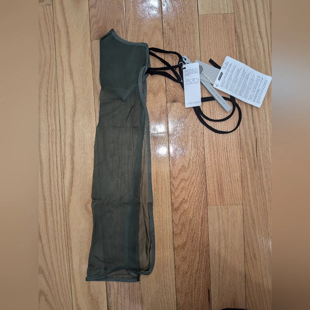 B3. NWT RICK OWENS SILK LONG MASK IN GREEN